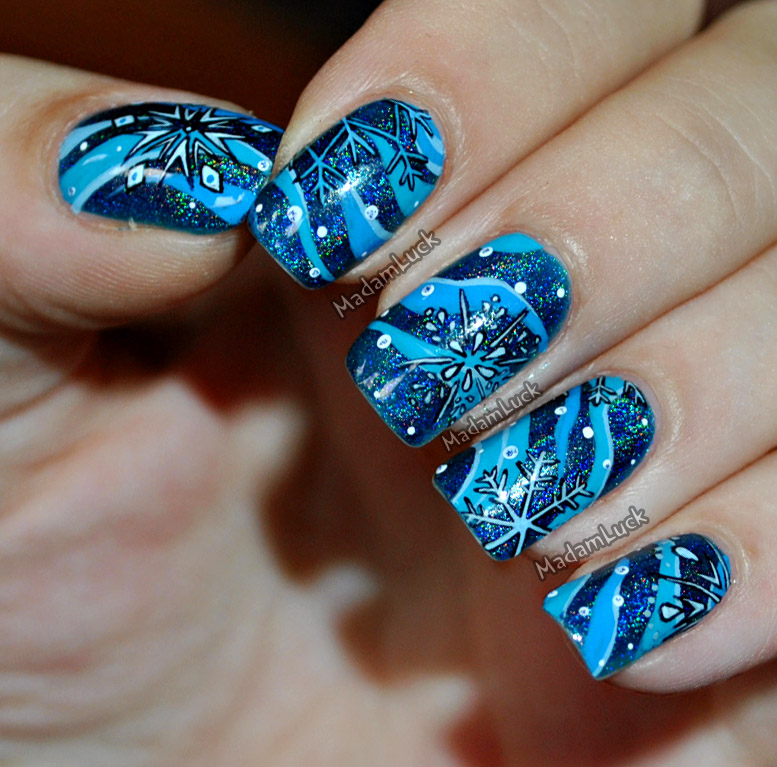 25 Super Cute Christmas Nails – EntertainmentMesh