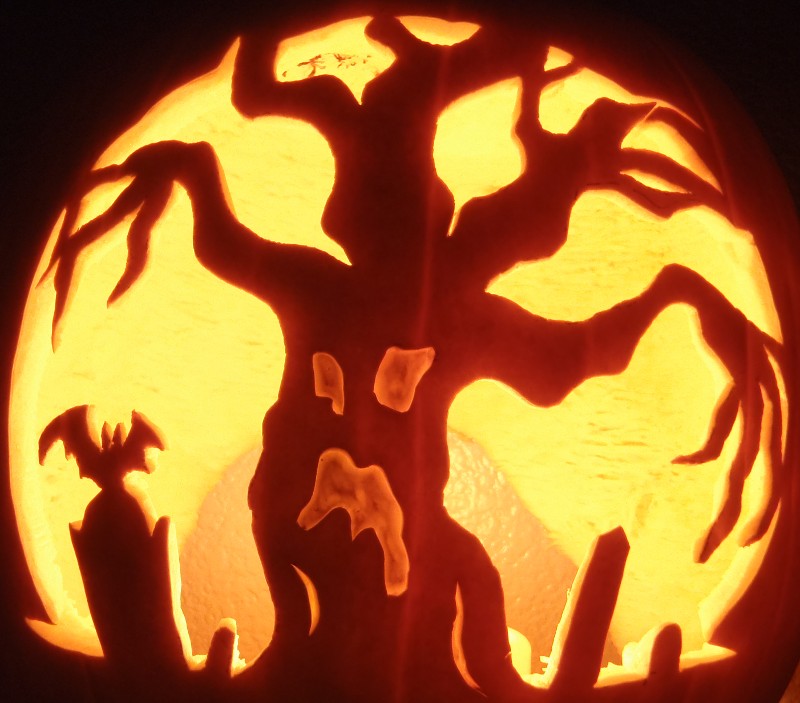 24 Spooky Pumpkin Carving Ideas EntertainmentMesh