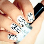 7 black and white nails designs