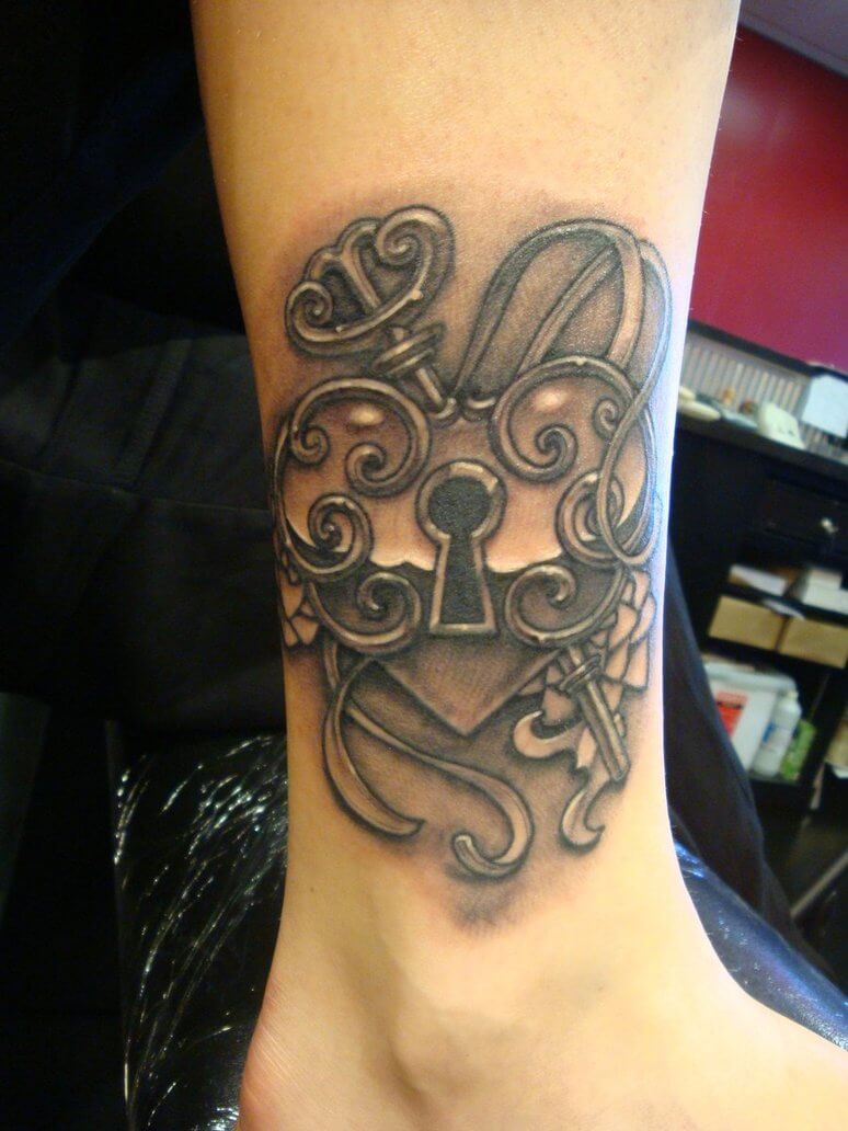 30 Heart Lock And Key Tattoos For Couples Entertainmentmesh
