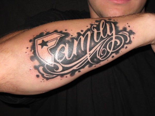 Funky Bold Script Family Tattoo Design Entertainmentmesh,Love Love Symbol Heart Tattoo Mehndi Designs For Hands