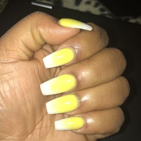 ombré yellow and white nails