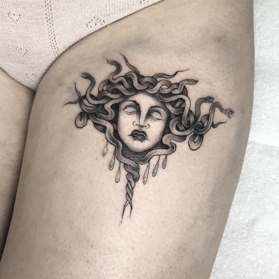 simple gorgona medusa tattoo