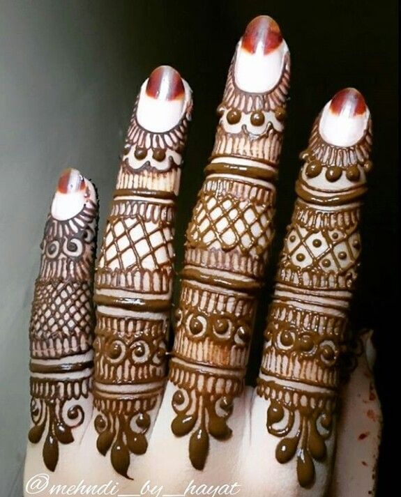 net style mehndi ring designs for fingers