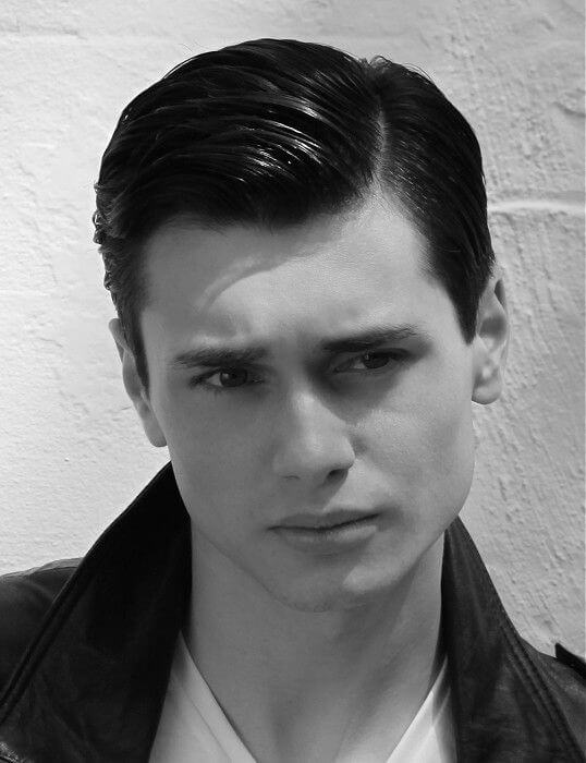 side swept hair style 2020 for classic men looks
