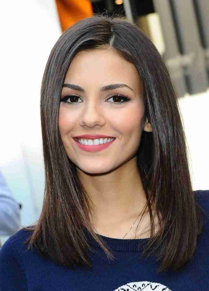 haircut for medium length straight hair