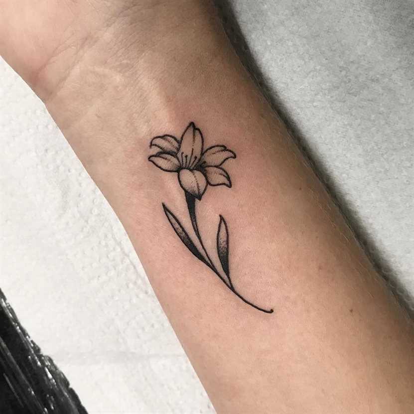 20 Pretty Jasmine Flower Tattoo Designs EntertainmentMesh