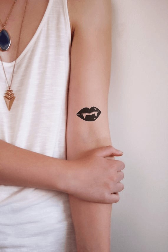 vampire teeth tattoo design for halloween