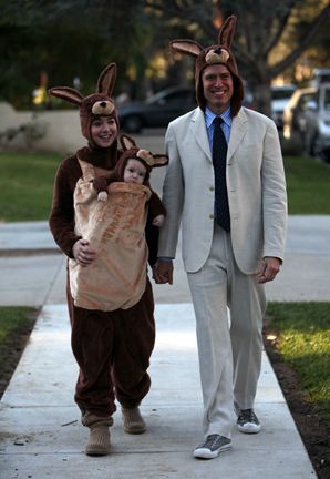 kangaroo baby carrier halloween costume idea