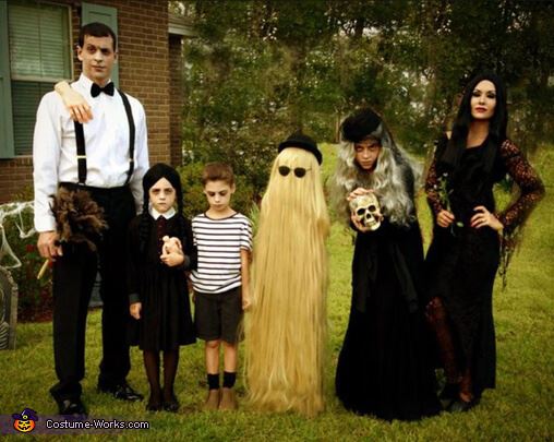addams family family halloween costumes ideas