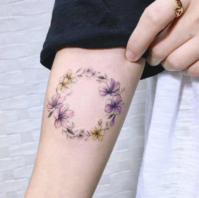 20 Delicate Lavender Sprig Tattoo Ideas – EntertainmentMesh