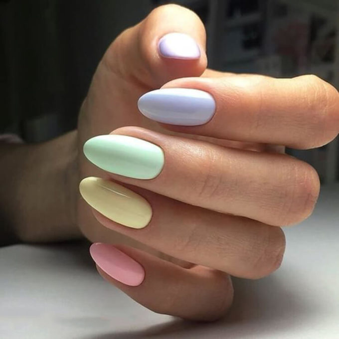 light rainbow color birthday nails ideas