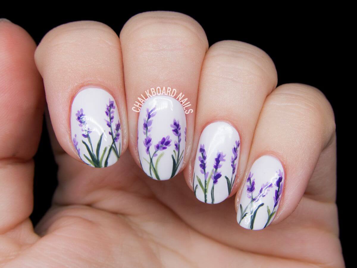 simple flower nail designs