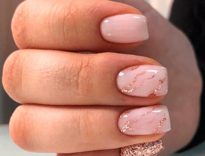 cute trendy short acrylic nails