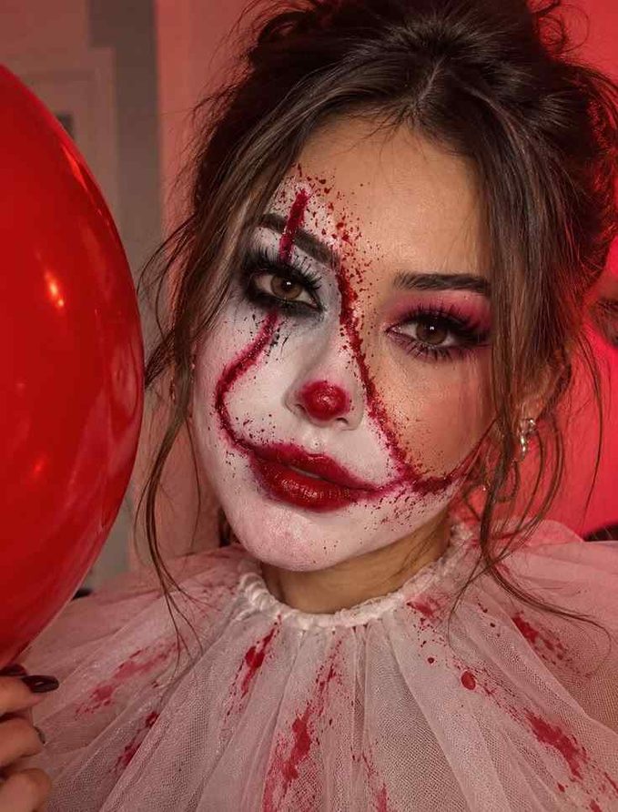 clown look bloody halloween makeup